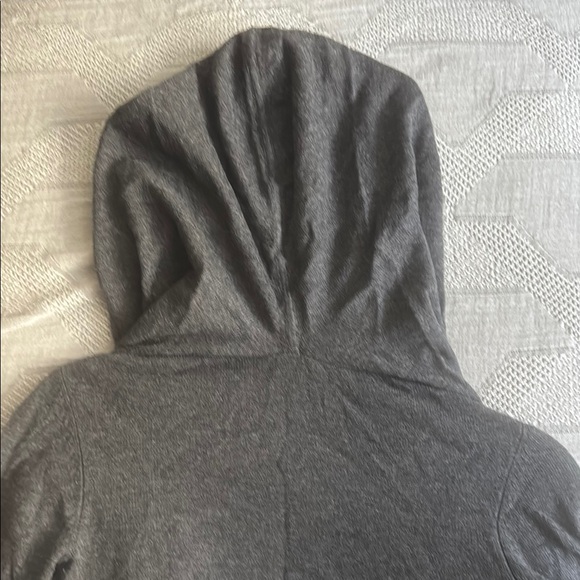 Vince Gray Cardigan Sweater with Wrap Design - Picture 3 of 7